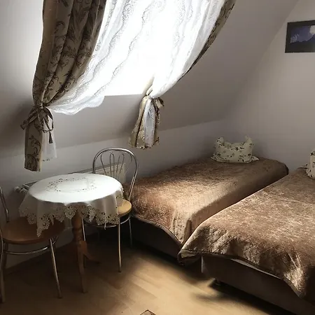 Hanusina Chałupa Wynajem Pokoi